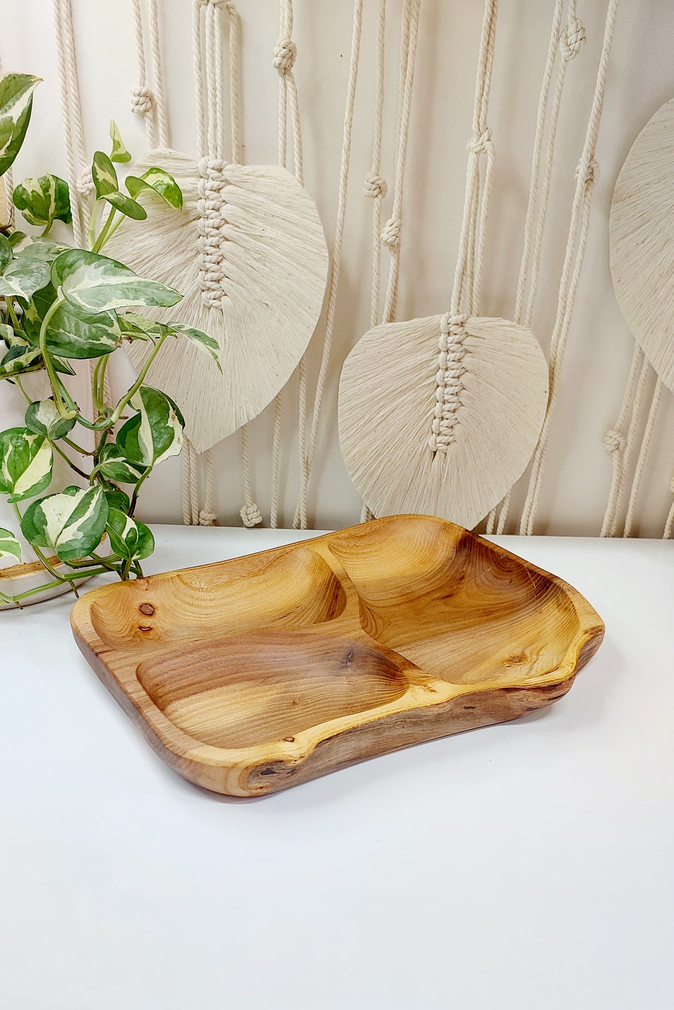 خرید آنلاین اردو خوری سه خونه چوبی دست ساز جنس درخت اوجا 23*30  با بهترین قیمت | ارسال فوری