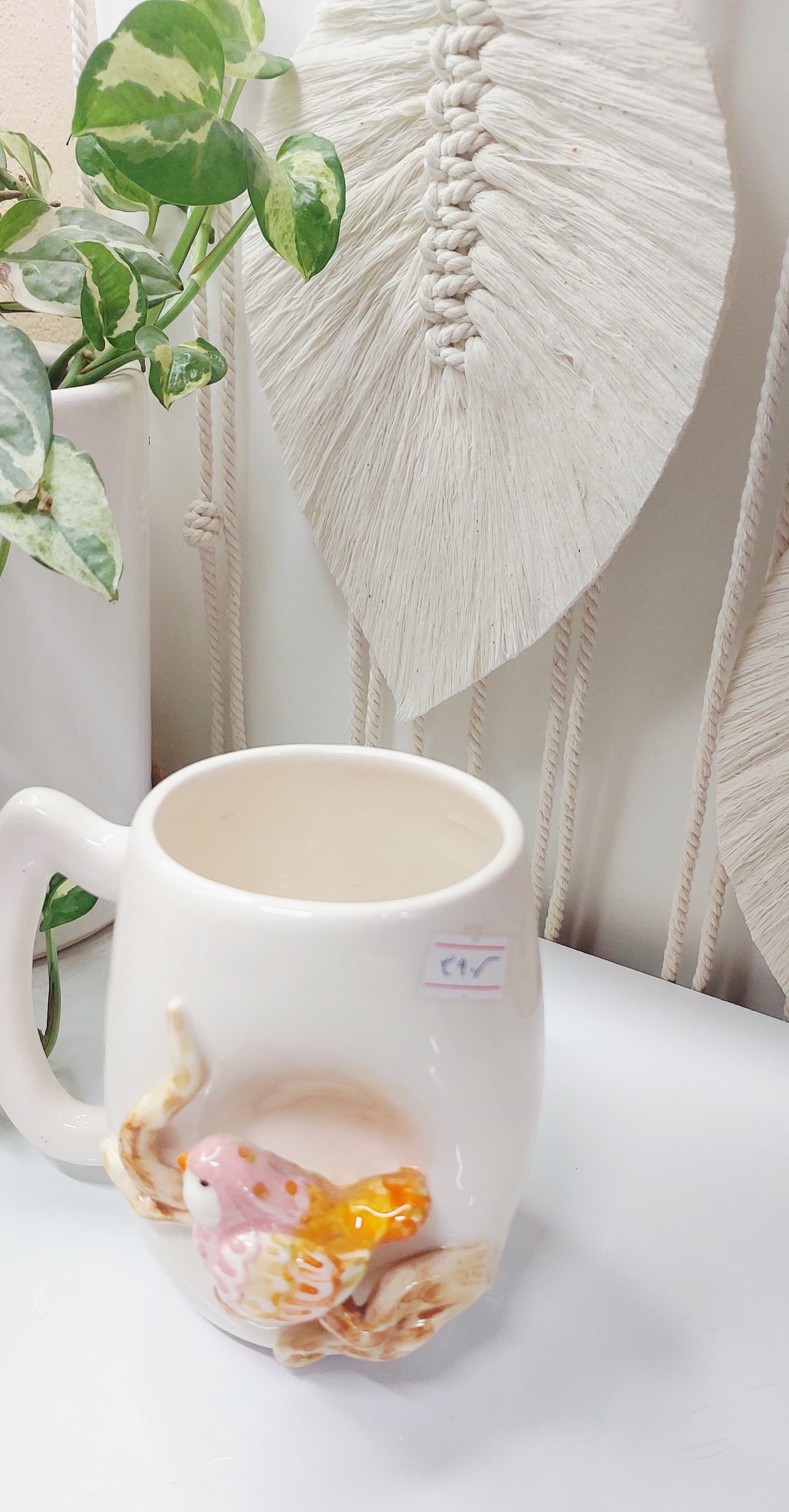 ماگ خمره ای دست ساز نقش برجسته طرح پرنده صورتی  با بهترین قیمت | ارسال فوری