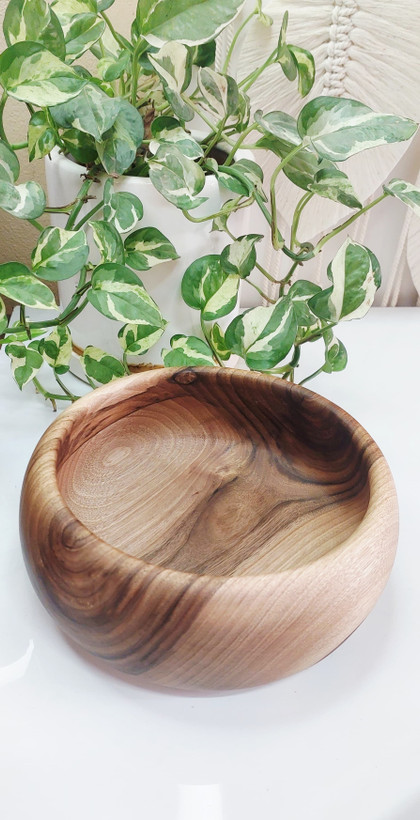 خرید آنلاین کاسه چوبی دست ساز چوب گردو قطر 21 و ارتفاع 8.5 سانت با بهترین قیمت | ارسال فوری