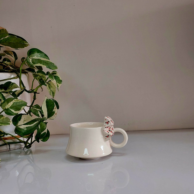 فنجان پاپیونی دست ساز سرامیکی با بهترین قیمت | ارسال فوری